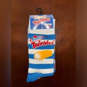 HOSTESS TWINKIES NOVELTY CREW SOCKS NWT MEN’S SHOE SIZE 8-12